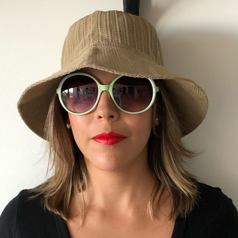 Beach hat (sand color)